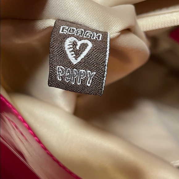 Coach Poppy Liquid Gloss Quilted Shoulder Bag in Raspberry Pink 🔥 - Picture 16 of 17